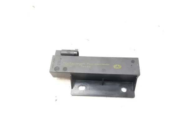 Dodge RAM 1500 DS Keyless system antenna P56046958AA