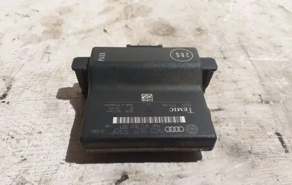 Skoda Octavia Mk2 (1Z) Gateway control module 1K0907530F