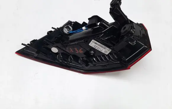 Volkswagen Golf VIII Rear/tail lights 5H0945096C