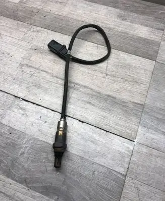 Volkswagen Golf V Lambda probe sensor 906262E