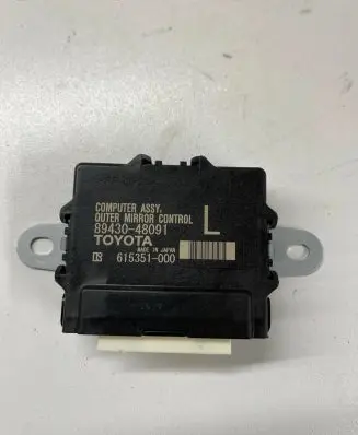 Lexus RX 450H Wing mirror control module 8943048091 615351000