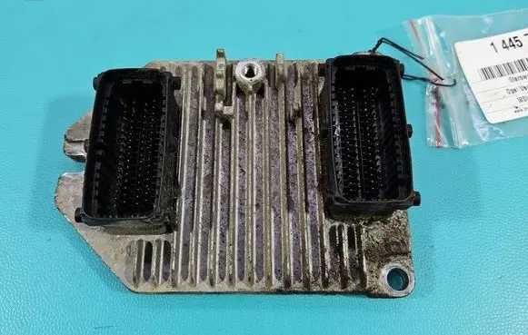 Opel Vectra C Engine control unit/module ECU 55352666 IMPRK1445718