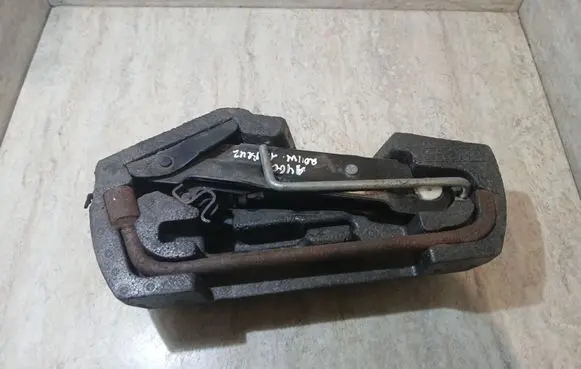 Toyota Aygo AB10 Tool set 243967