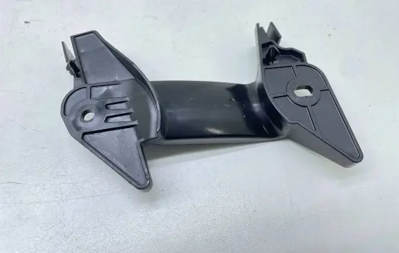Audi A4 S4 B8 8K Seat belt height adjuster 8K0857782