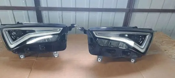 Seat Ateca Headlights/headlamps set 