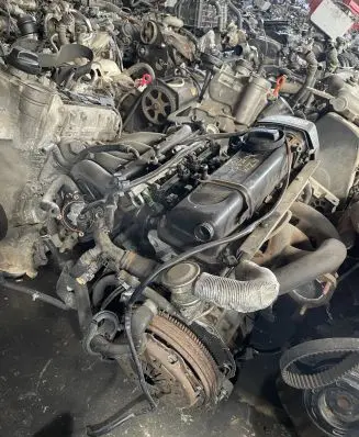 Volkswagen PASSAT B5.5 Engine AZM