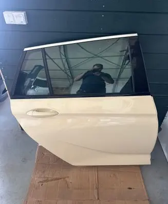 Opel Insignia B Rear door