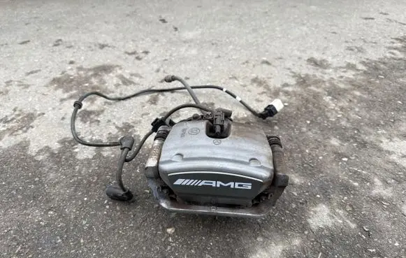 Mercedes-Benz EQE v295 Rear brake caliper 6V552D