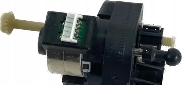 Skoda Octavia Mk3 (5E) Headlight level adjustment motor 5E1941016B