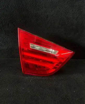BMW 3 E90 E91 Tailgate rear/tail lights 4871733