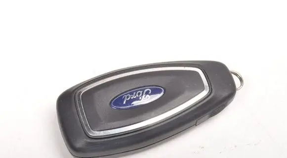 Ford Puma Ignition key/card 