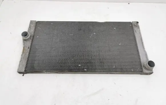 BMW 5 F10 F11 Coolant radiator 8509176