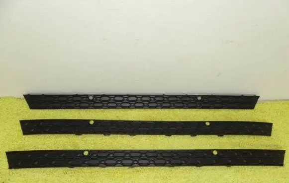 Audi A3 8Y Rear bumper trim bar molding 8Y0807823A