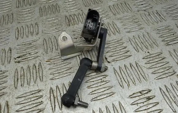 Rear air suspension level height sensor