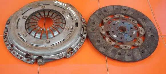 Volkswagen Scirocco Clutch set kit 1878005146 18MB45