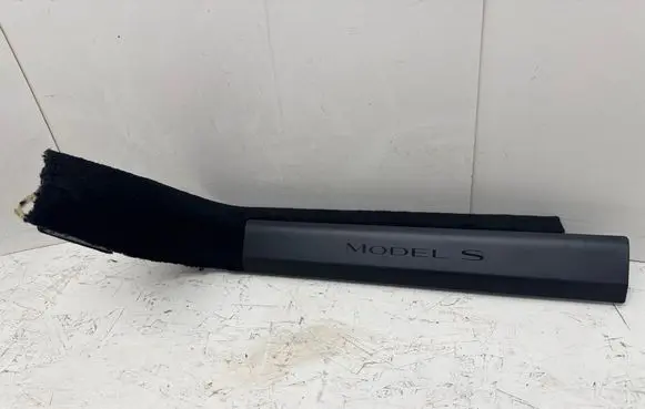 Tesla Model S Front sill trim cover 156607400D