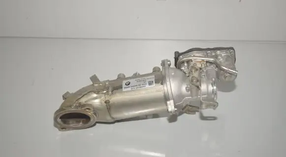 BMW 7 G11 G12 EGR valve cooler 8574815 11718574815