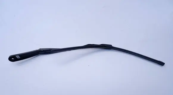 BMW X1 F48 F49 Windshield/front glass wiper blade 7360806