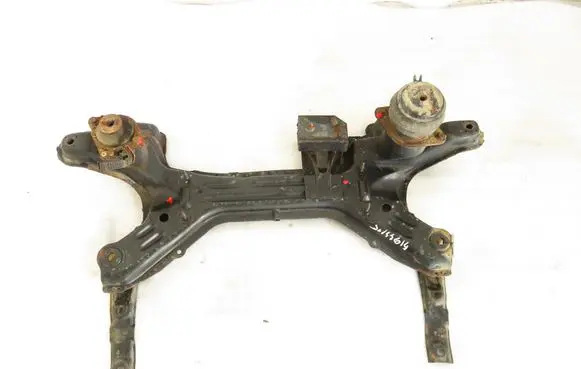 Volkswagen Polo III 6N 6N2 6NF Front subframe 