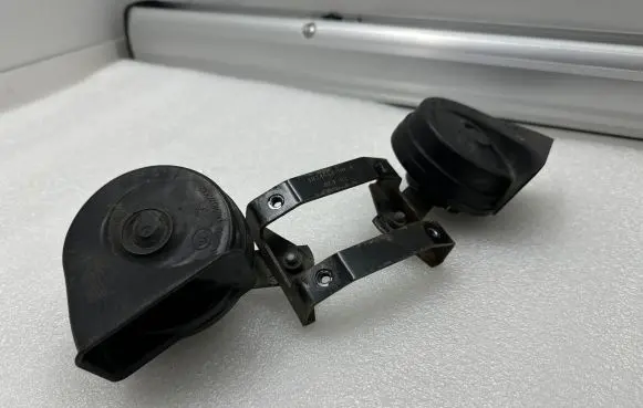 Tesla Model S Horn signal 102493400A