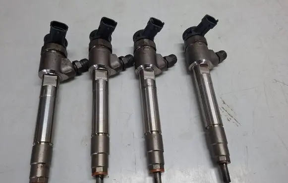 Fiat Doblo Fuel injector S27610005 0445111125