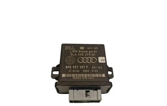 Audi Q7 4L Light module LCM 8P0907357F 5LA00837901