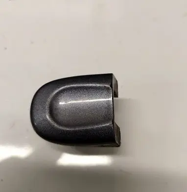 Volkswagen PASSAT B6 Front door lock (next to the handle)