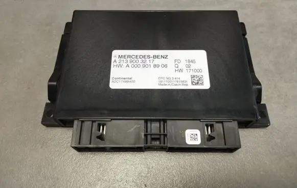 Mercedes-Benz E W213 Gearbox control unit/module A2139003217