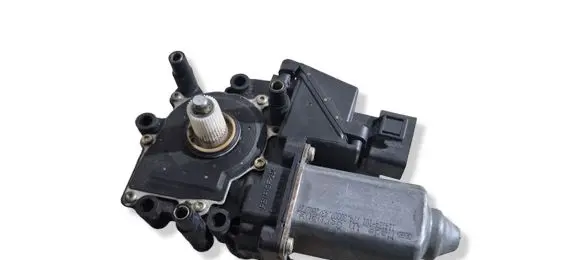 Audi A3 S3 8L Front door window regulator motor 0536001401
