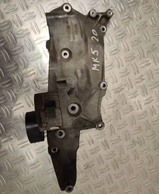 Ford Mondeo MK V Generator/alternator bracket DS7Q8D611AH