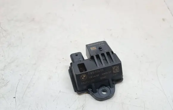 BMW 3 E90 E91 Glow plug pre-heat relay 7810856