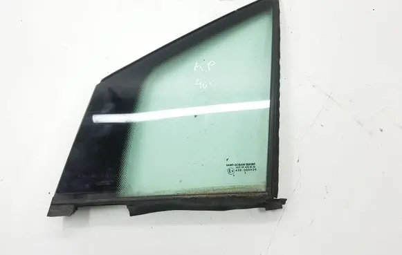 Citroen C8 Front door vent window glass four-door E243R000929