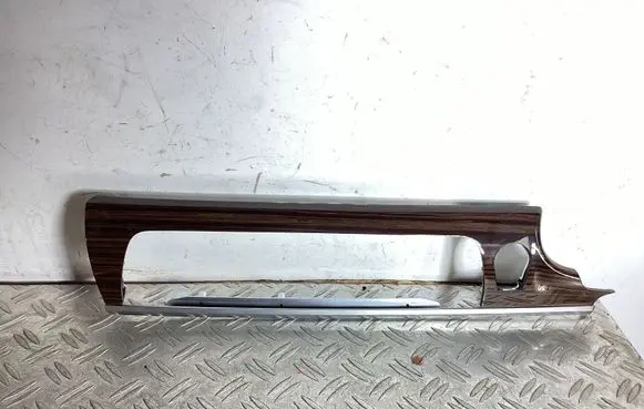 BMW 6 F06 Gran coupe Dashboard glove box trim 4692600 9350903