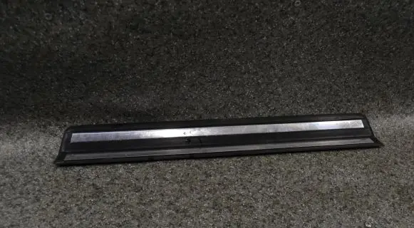 BMW 3 E46 Side skirt front trim 51478219186