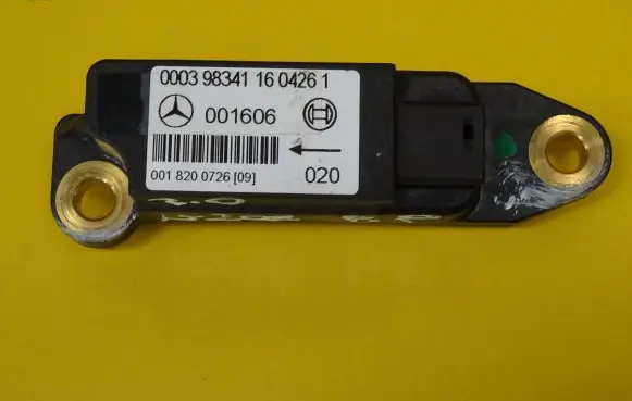 Mercedes-Benz CLK A208 C208 Airbag deployment crash/impact sensor 0018200726