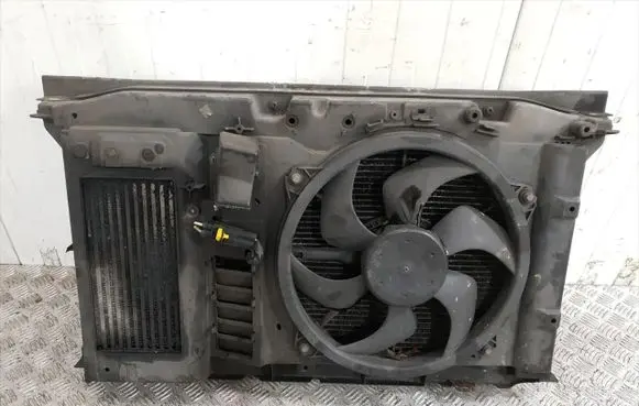 Coolant radiator