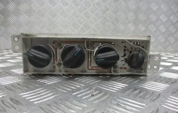 Chrysler PT Cruiser Interior fan control switch 