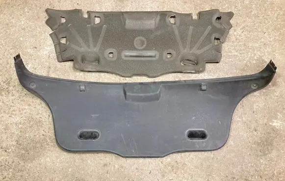 BMW 3 E36 Tailgate/boot cover trim set 51498146171 8146171