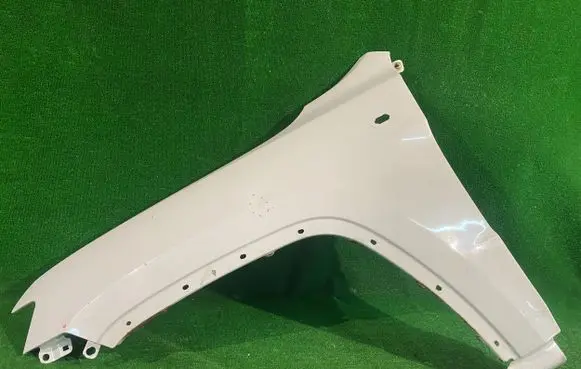 Jeep Grand Cherokee (WK) Fender