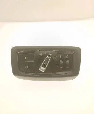 BMW 2 F45 Light switch 9311729