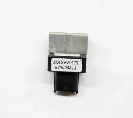 Maserati Quattroporte Acceleration sensor 002455000115 670005813