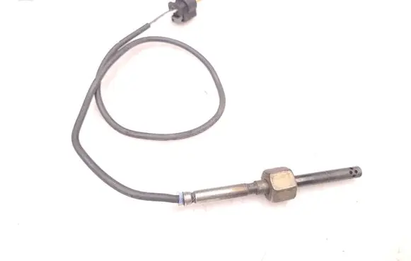 Mercedes-Benz Sprinter W906 Exhaust gas temperature sensor A0009053905
