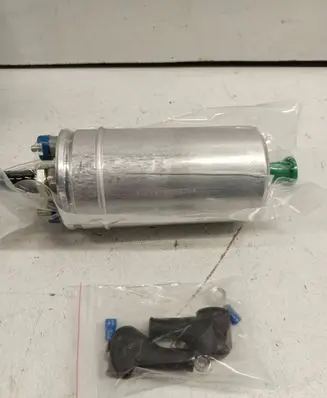 Mercedes-Benz S W126 Fuel injection high pressure pump 0020911301 0020910901 0020910701
