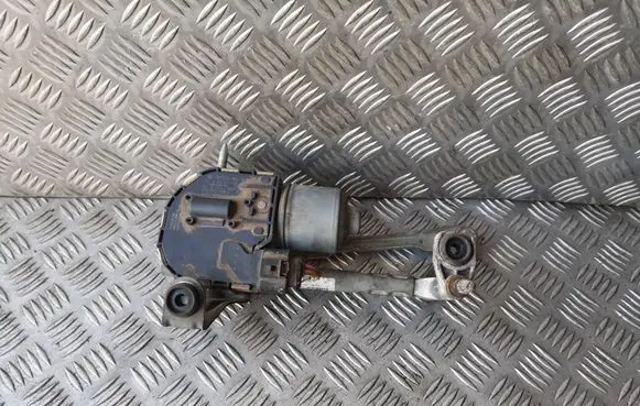 Seat Altea Front wiper linkage and motor 5p0955119a 0390241758 5p0955023d