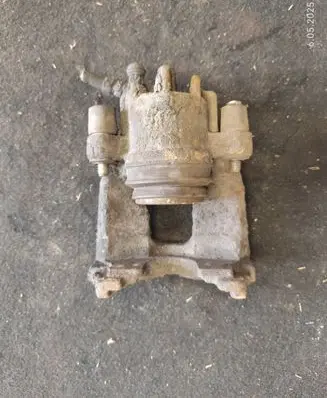 Ford Focus Front brake caliper DAG740420 1181710022