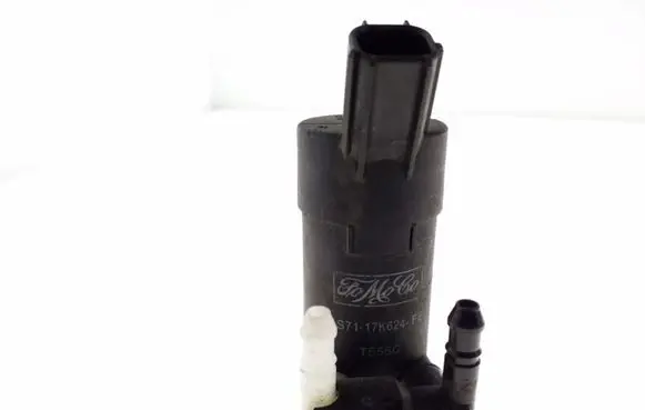 Ford Mondeo MK IV Windscreen/windshield washer pump 1S7117K624FE