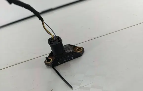 Volkswagen PASSAT CC Airbag deployment crash/impact sensor 3C0907651