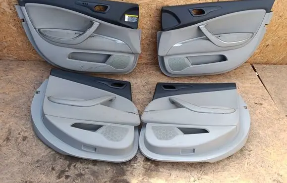 Citroen C5 Front door card panel trim 96707106ZW