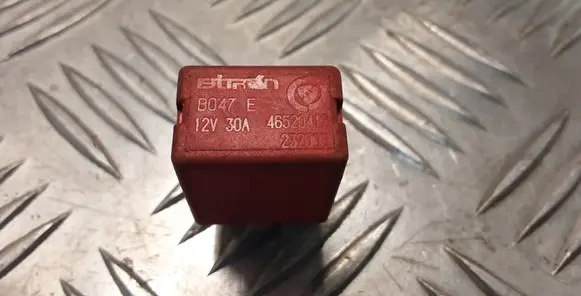 Alfa Romeo 147 Other relay 46520412