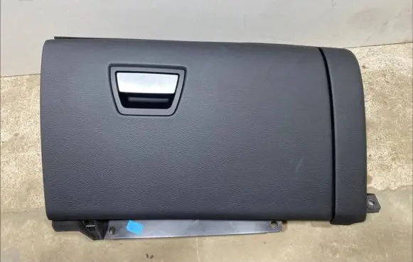 Glove box set
